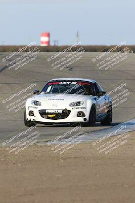 media/Nov-16-2024-CalClub SCCA (Sat) [[641f3b2761]]/Group 4/Race (Outside Grapevine)/